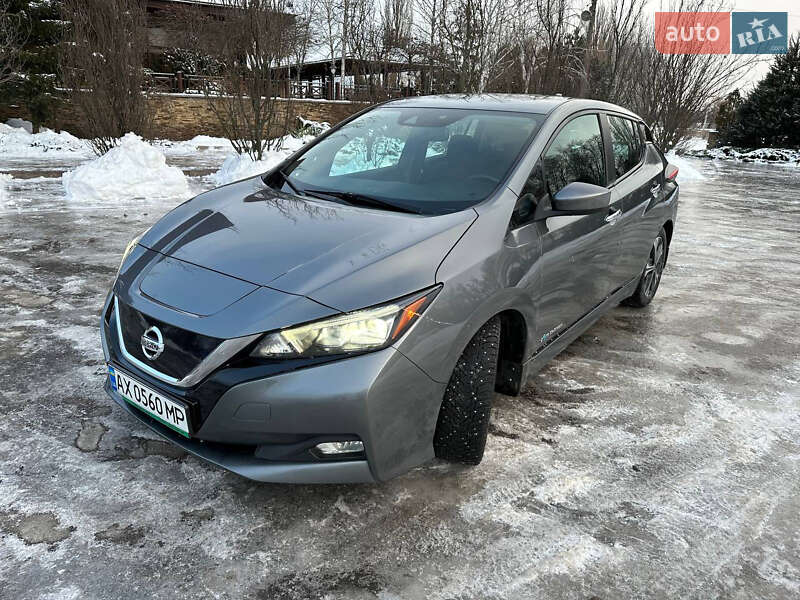 Хэтчбек Nissan Leaf 2018 в Харькове