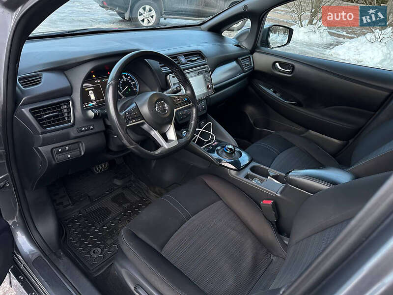 Хэтчбек Nissan Leaf 2018 в Харькове