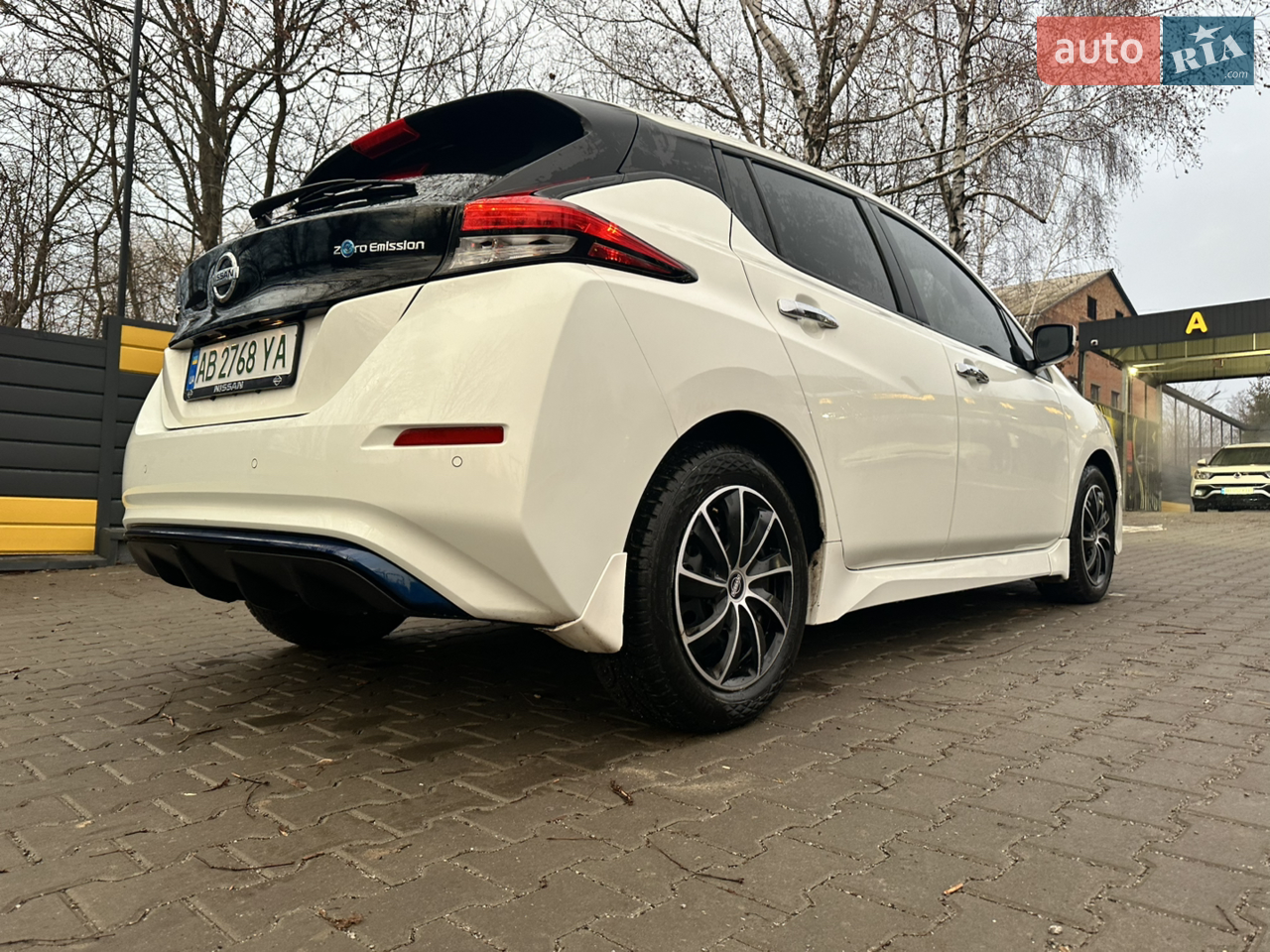 2020 Nissan Leaf - мініатюра 23
