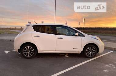 Хэтчбек Nissan Leaf 2013 в Виннице