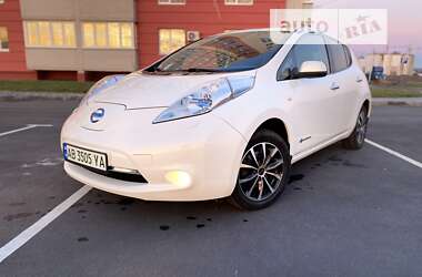 Хэтчбек Nissan Leaf 2013 в Виннице