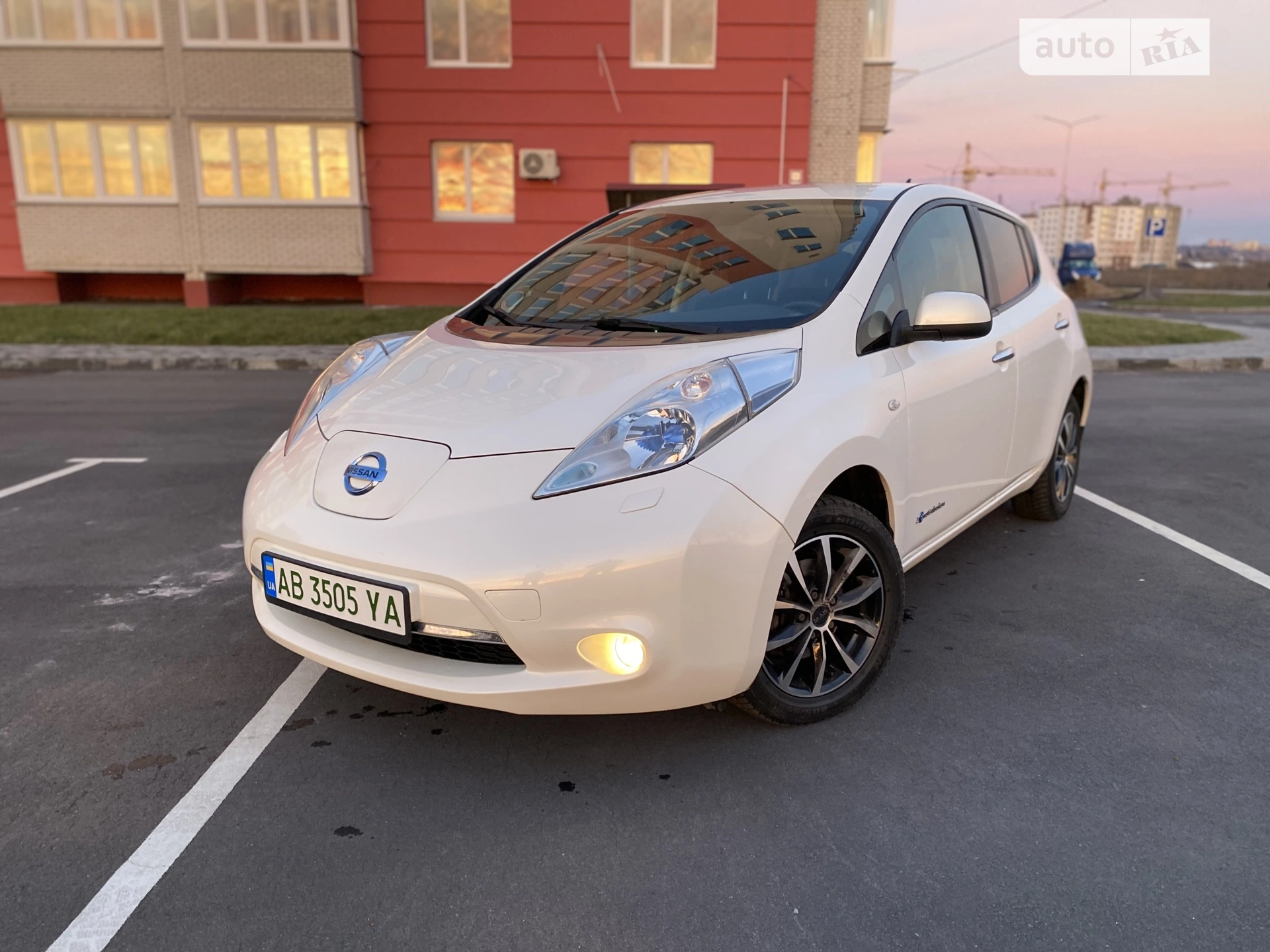 2013 Nissan Leaf - мініатюра 14