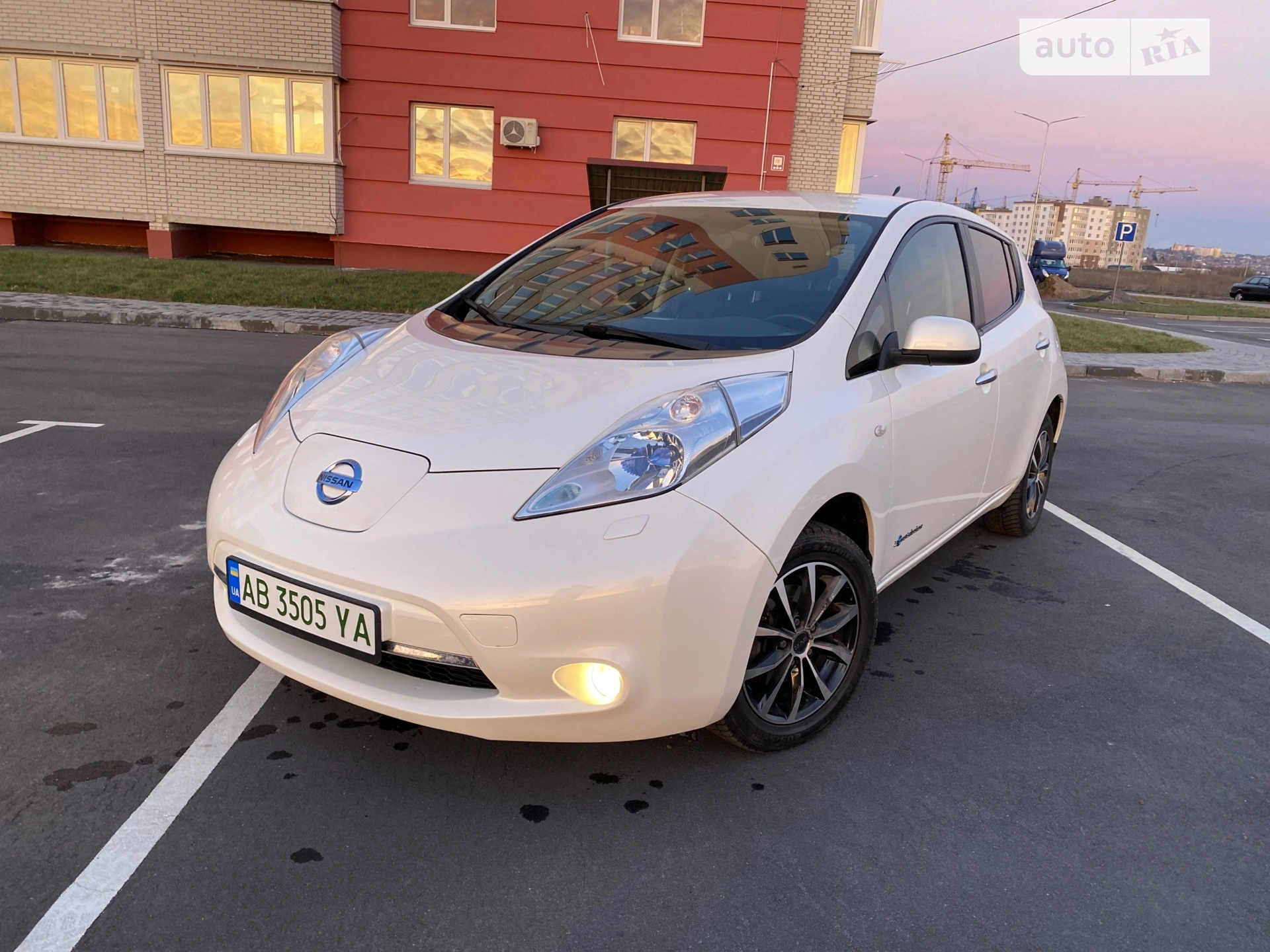 2013 Nissan Leaf - мініатюра 15