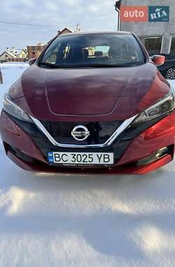 Хэтчбек Nissan Leaf 2022 в Львове