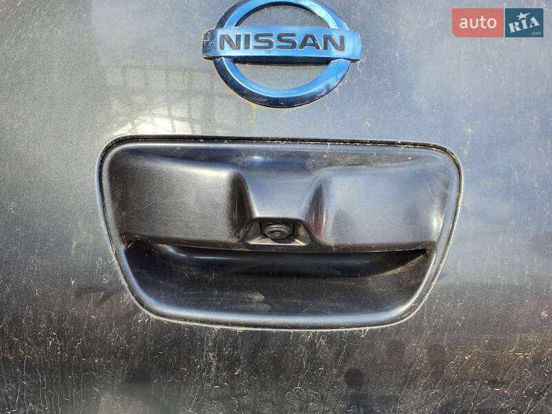 Хетчбек Nissan Leaf 2013 в Городку