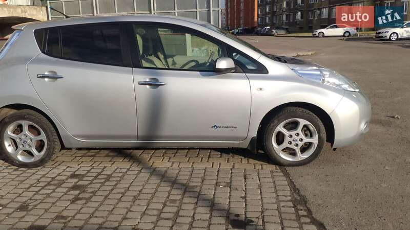 Nissan Leaf 2011 Nissan Leaf 2011