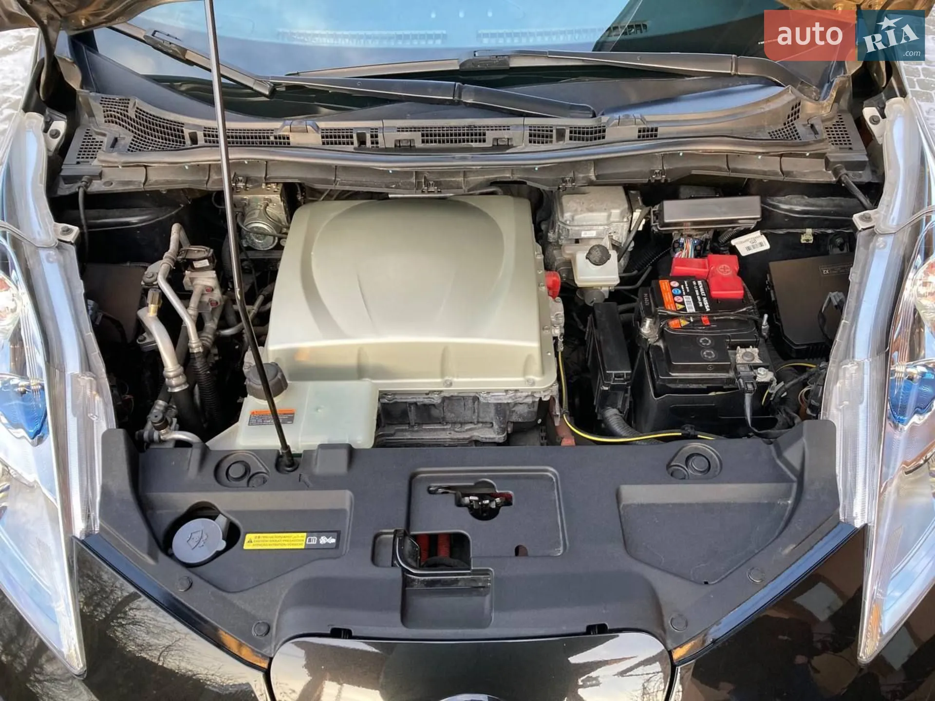 2016 Nissan Leaf - мініатюра 46