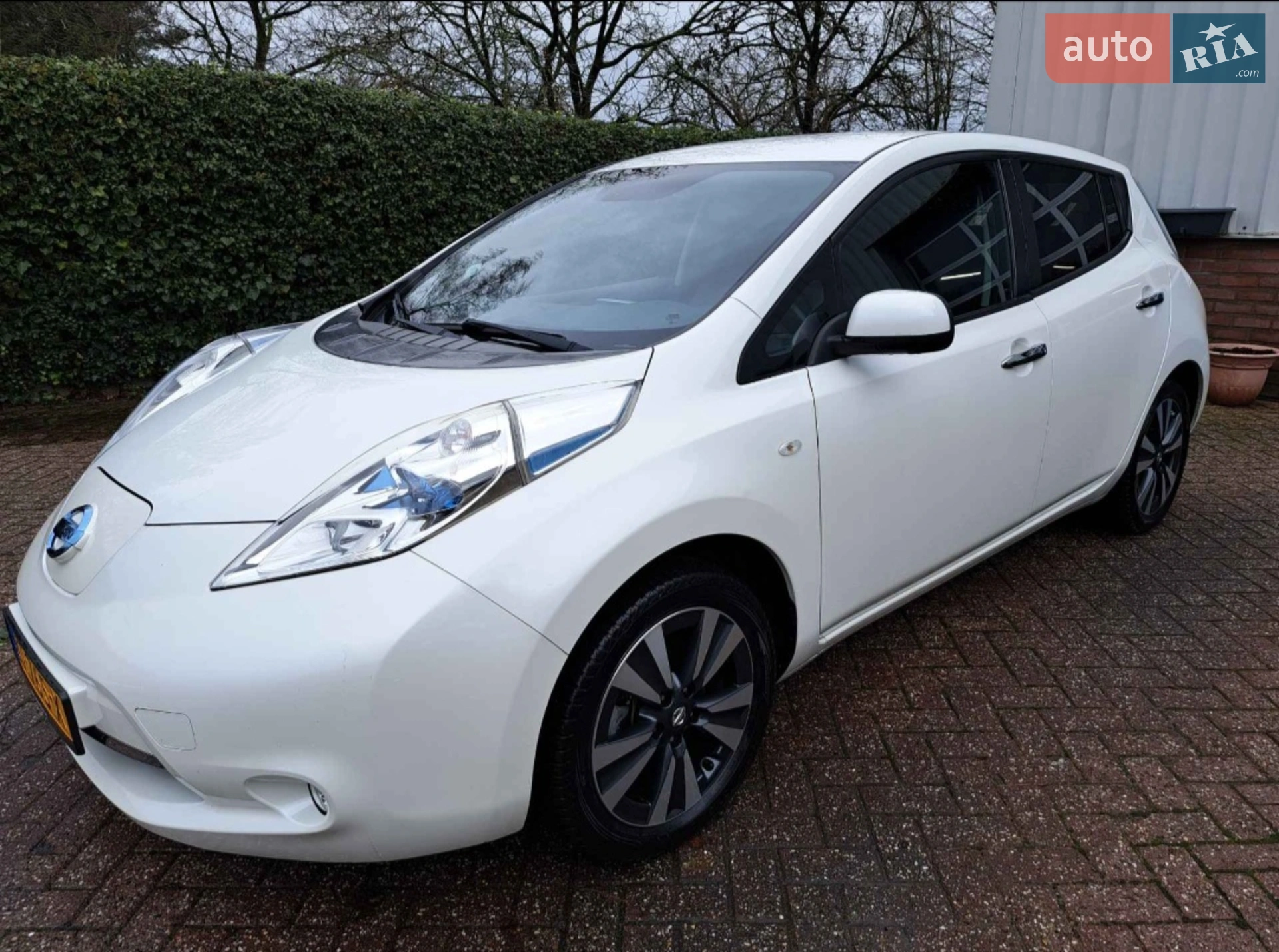 2016 Nissan Leaf - мініатюра 2