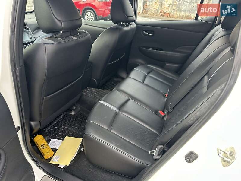 Хетчбек Nissan Leaf 2017 в Харкові фото 9 Хетчбек Nissan Leaf 2017 в Харкові