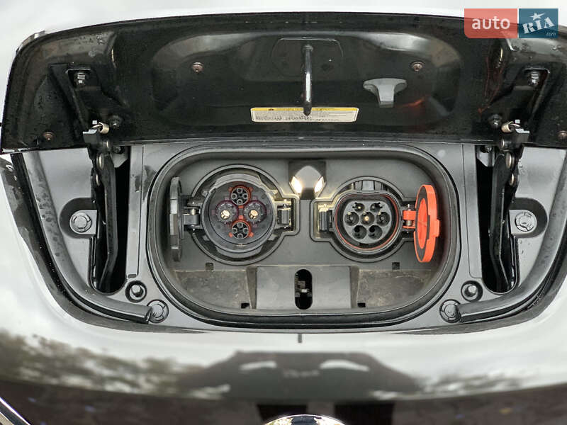 Хэтчбек Nissan Leaf 2018 в Ровно фото 2 Хэтчбек Nissan Leaf 2018 в Ровно