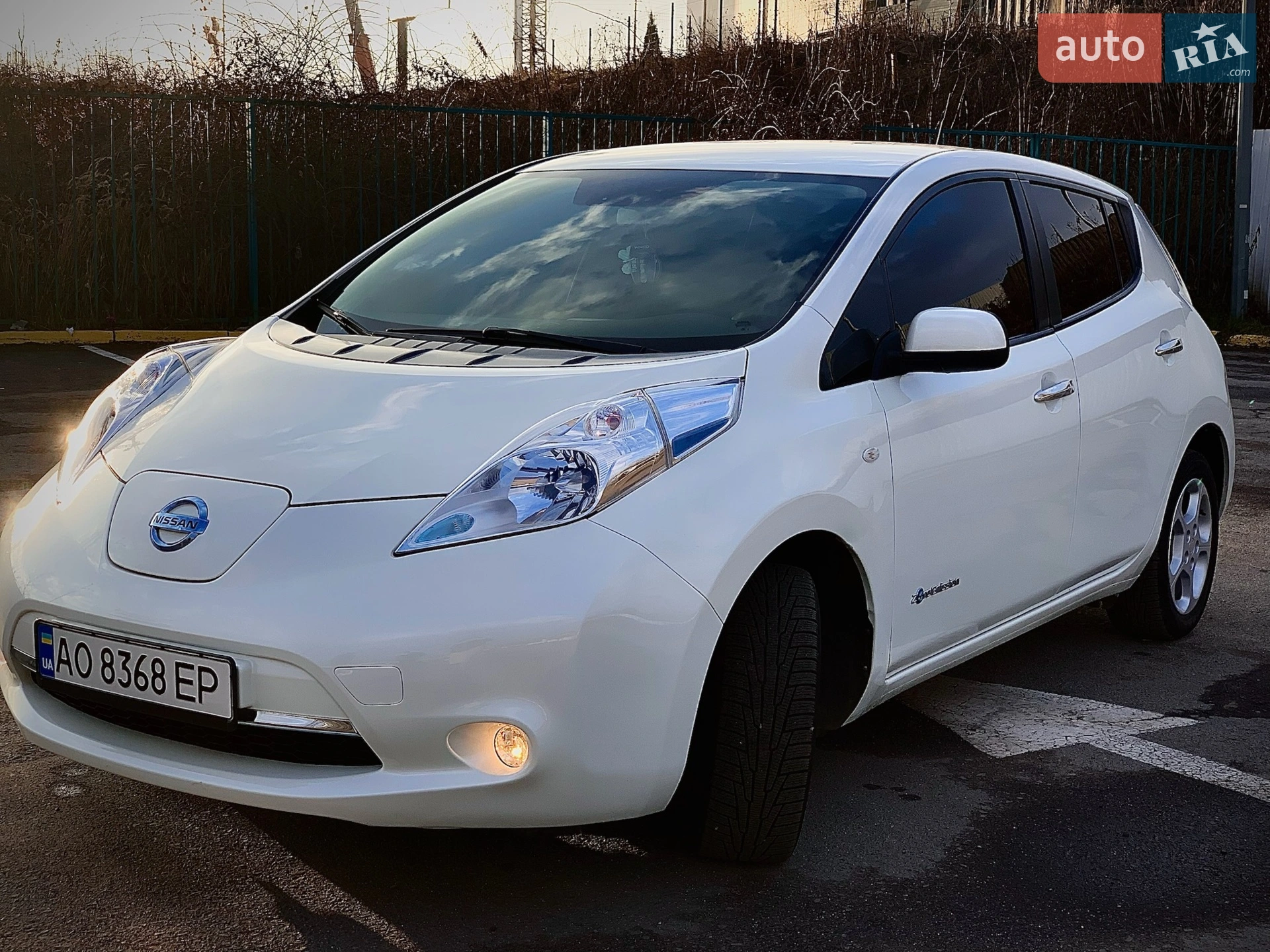 2016 Nissan Leaf - мініатюра 4