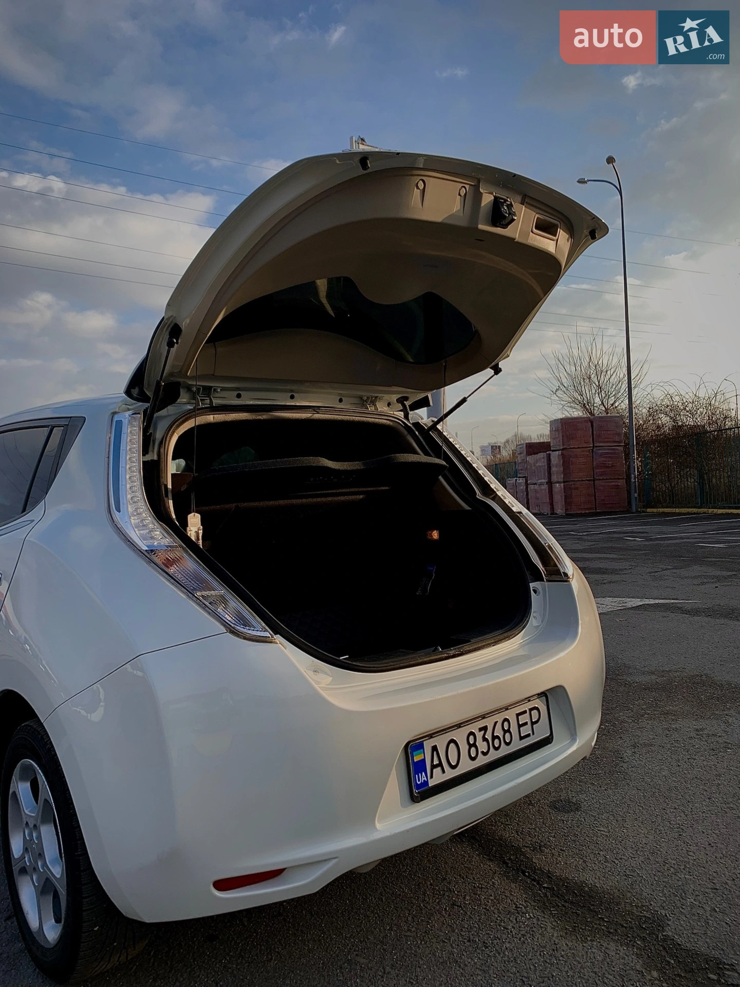 2016 Nissan Leaf - мініатюра 12