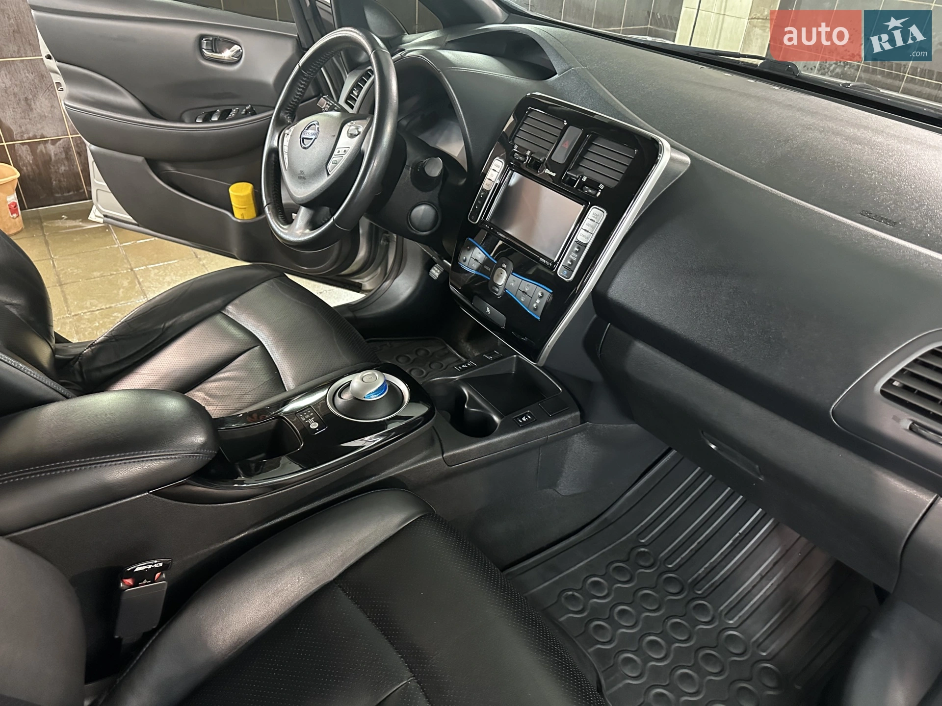 2015 Nissan Leaf - мініатюра 10