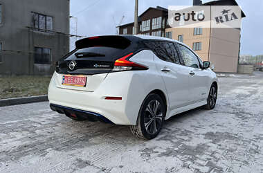 Хэтчбек Nissan Leaf 2018 в Ровно