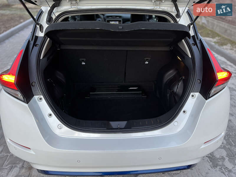 Хэтчбек Nissan Leaf 2018 в Ровно