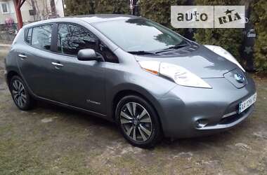 Хэтчбек Nissan Leaf 2015 в Боярке