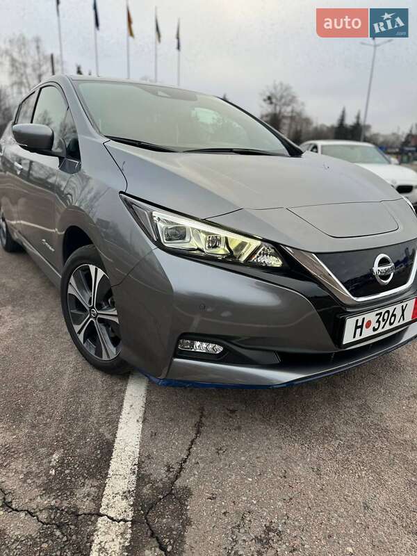 Хэтчбек Nissan Leaf 2020 в Житомире