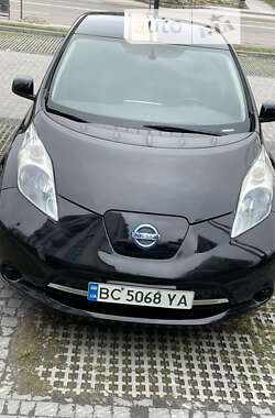 Хетчбек Nissan Leaf 2014 в Львові