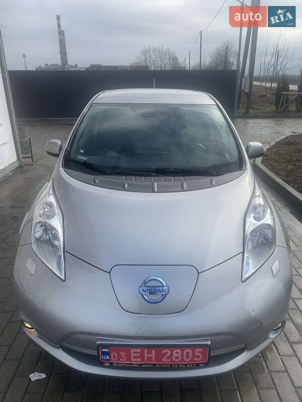 Хетчбек Nissan Leaf 2014 в Здолбуніві