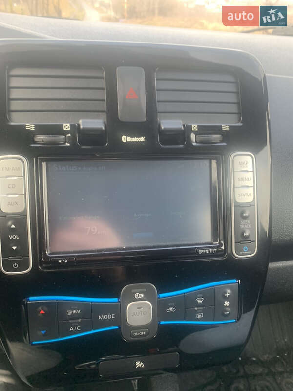 Хетчбек Nissan Leaf 2014 в Здолбуніві