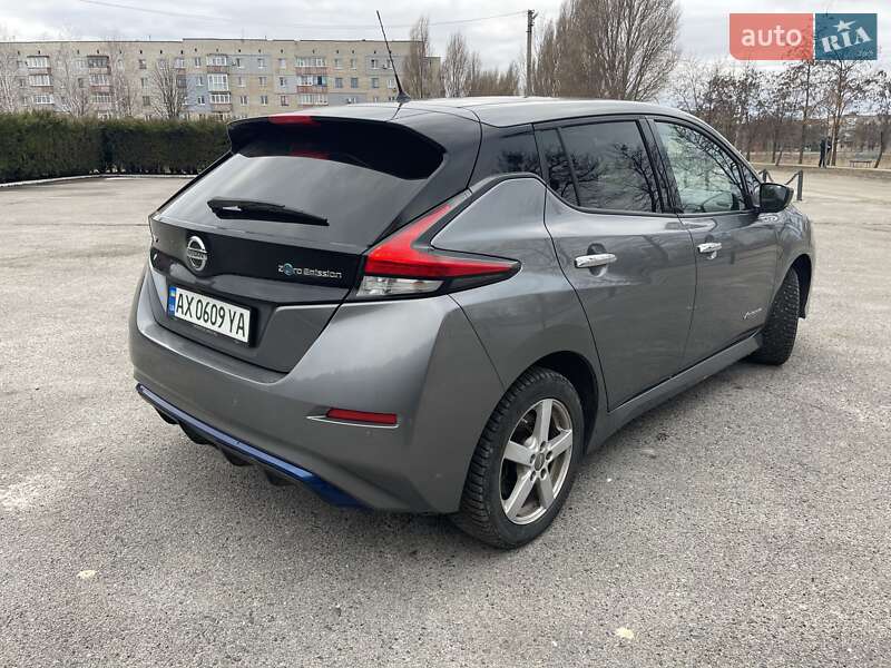 Хэтчбек Nissan Leaf 2019 в Харькове