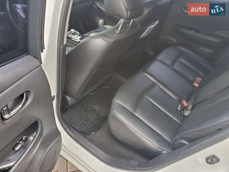 Хетчбек Nissan Leaf 2013 в Одесі фото 7 Хетчбек Nissan Leaf 2013 в Одесі