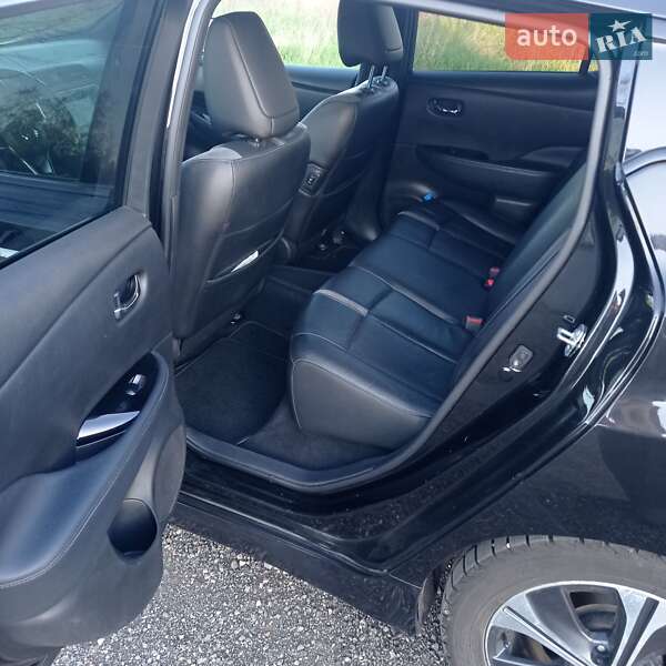 Хэтчбек Nissan Leaf 2018 в Киеве фото 11 Хэтчбек Nissan Leaf 2018 в Киеве