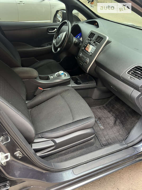 Хетчбек Nissan Leaf 2013 в Одесі фото 16 Хетчбек Nissan Leaf 2013 в Одесі