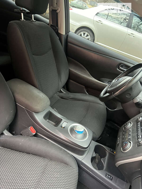 Хетчбек Nissan Leaf 2013 в Одесі фото 17 Хетчбек Nissan Leaf 2013 в Одесі