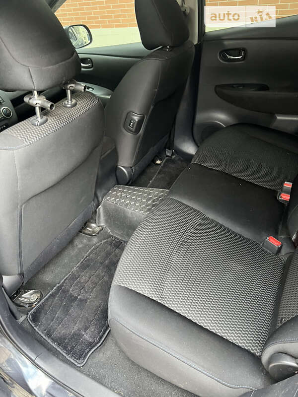 Хетчбек Nissan Leaf 2013 в Одесі фото 20 Хетчбек Nissan Leaf 2013 в Одесі