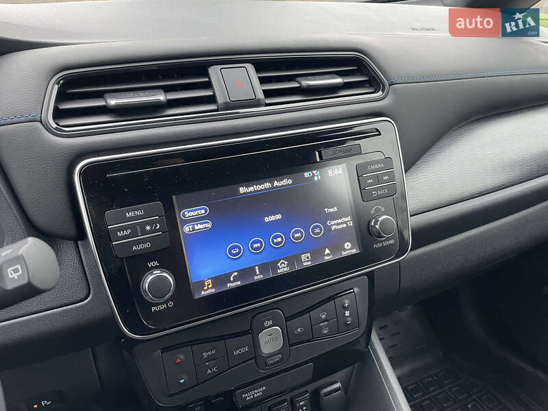 Хэтчбек Nissan Leaf 2019 в Ровно