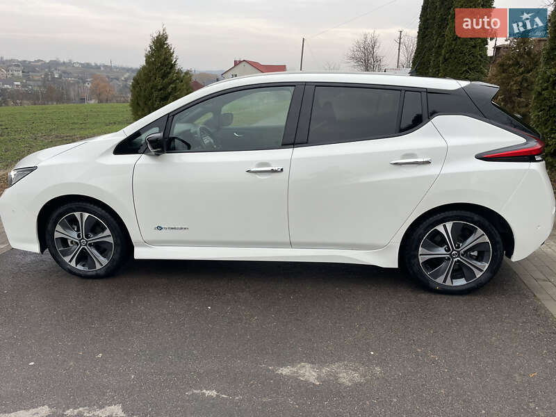 Хэтчбек Nissan Leaf 2019 в Ровно