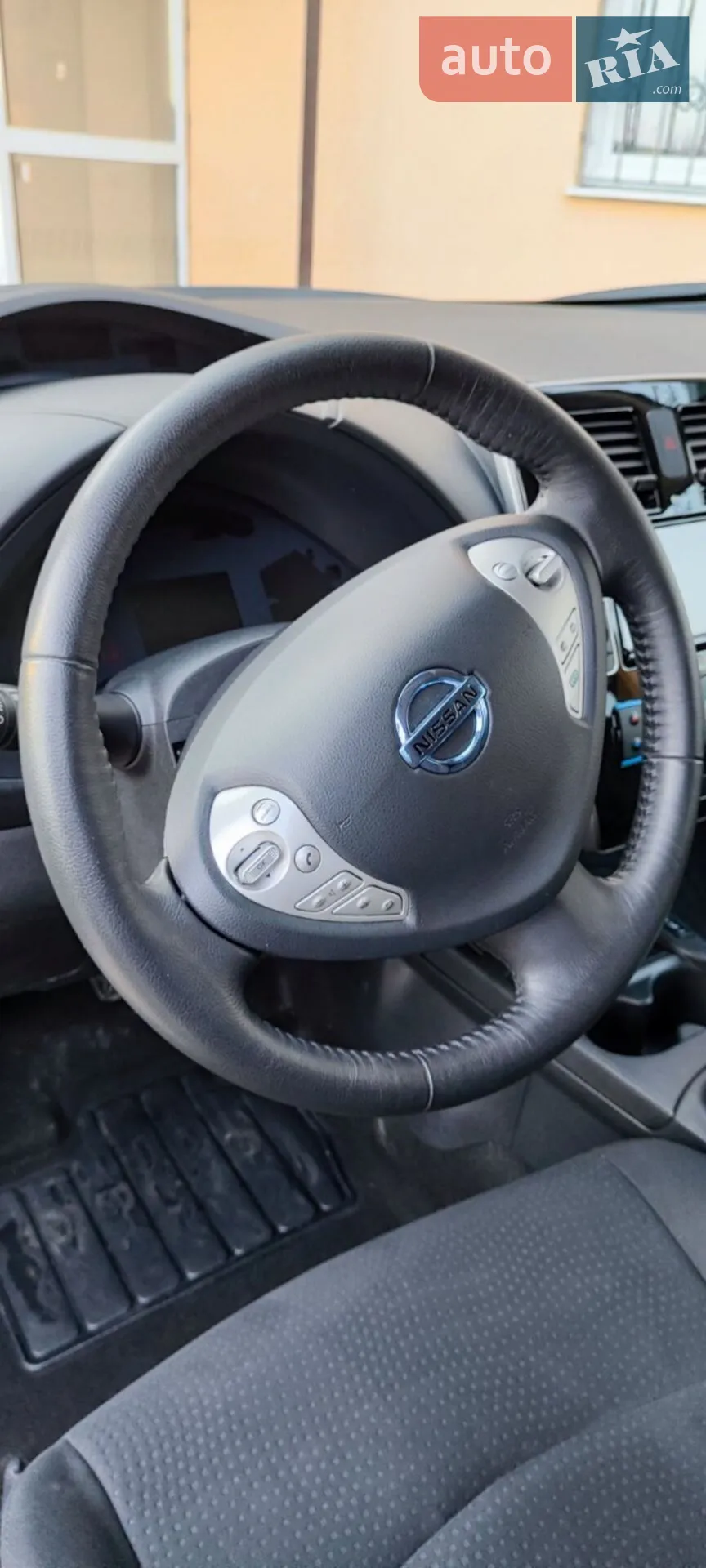2017 Nissan Leaf - мініатюра 6