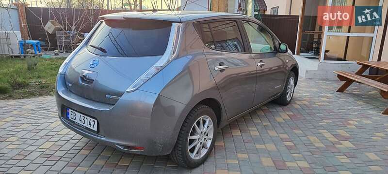 Хетчбек Nissan Leaf 2017 в Одесі фото 16 Хетчбек Nissan Leaf 2017 в Одесі