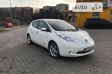 Хэтчбек Nissan Leaf 2015 в Ровно