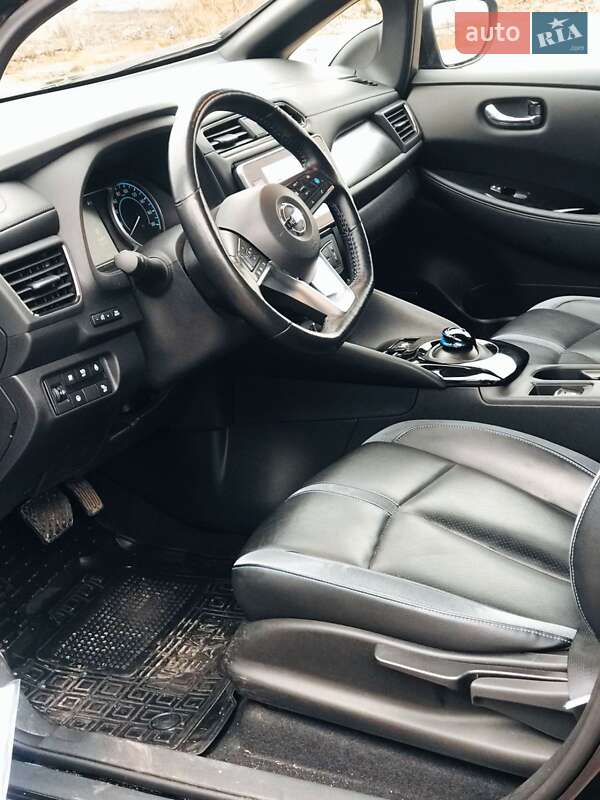 Хэтчбек Nissan Leaf 2020 в Тульчине фото 7 Хэтчбек Nissan Leaf 2020 в Тульчине