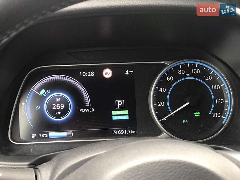 Хэтчбек Nissan Leaf 2020 в Тульчине фото 11 Хэтчбек Nissan Leaf 2020 в Тульчине