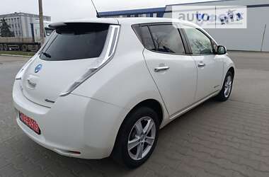 Хэтчбек Nissan Leaf 2016 в Ровно