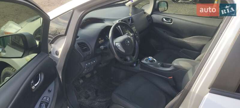 Хэтчбек Nissan Leaf 2014 в Харькове