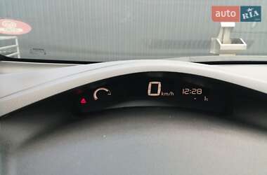 Хэтчбек Nissan Leaf 2015 в Луцке