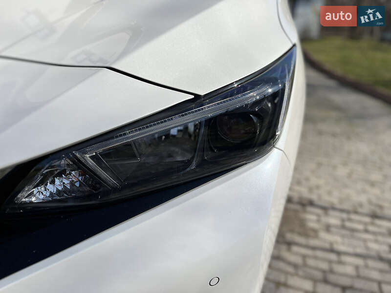 Хетчбек Nissan Leaf 2018 в Луцьку