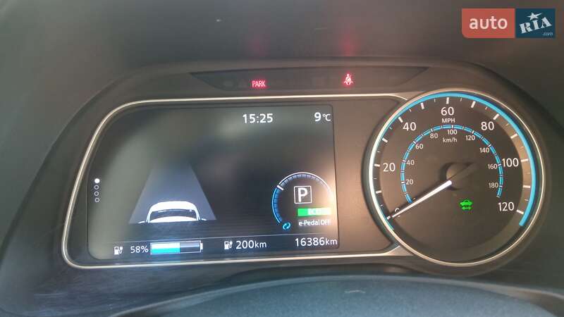 Хэтчбек Nissan Leaf 2019 в Львове