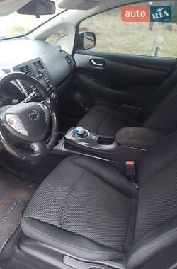 Хэтчбек Nissan Leaf 2015 в Бориславе