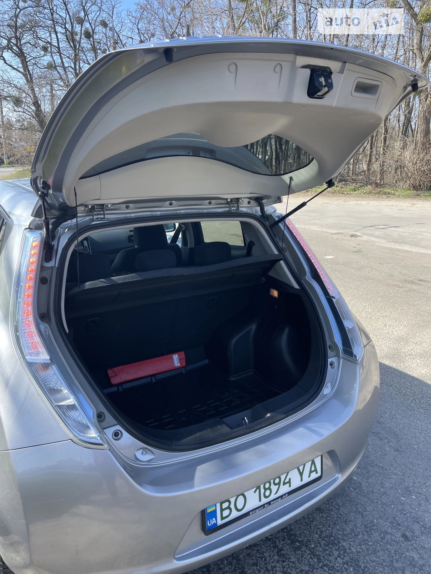 2014 Nissan Leaf - мініатюра 9