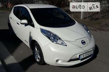 Хэтчбек Nissan Leaf 2014 в Черкассах