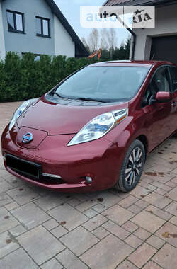 Хэтчбек Nissan Leaf 2015 в Житомире