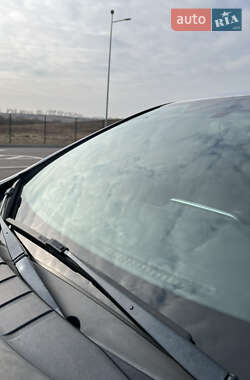 Хэтчбек Nissan Leaf 2014 в 