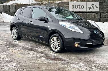 Хетчбек Nissan Leaf 2014 в Дубні