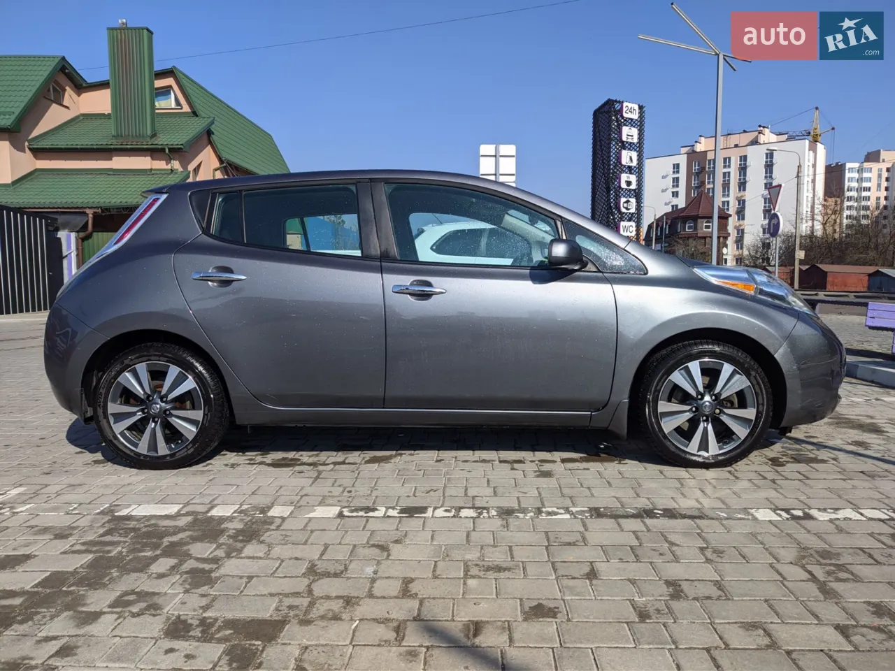 2016 Nissan Leaf - мініатюра 20