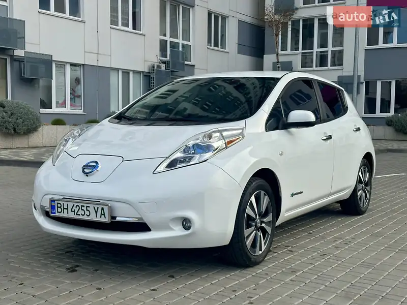 Nissan Leaf 2014